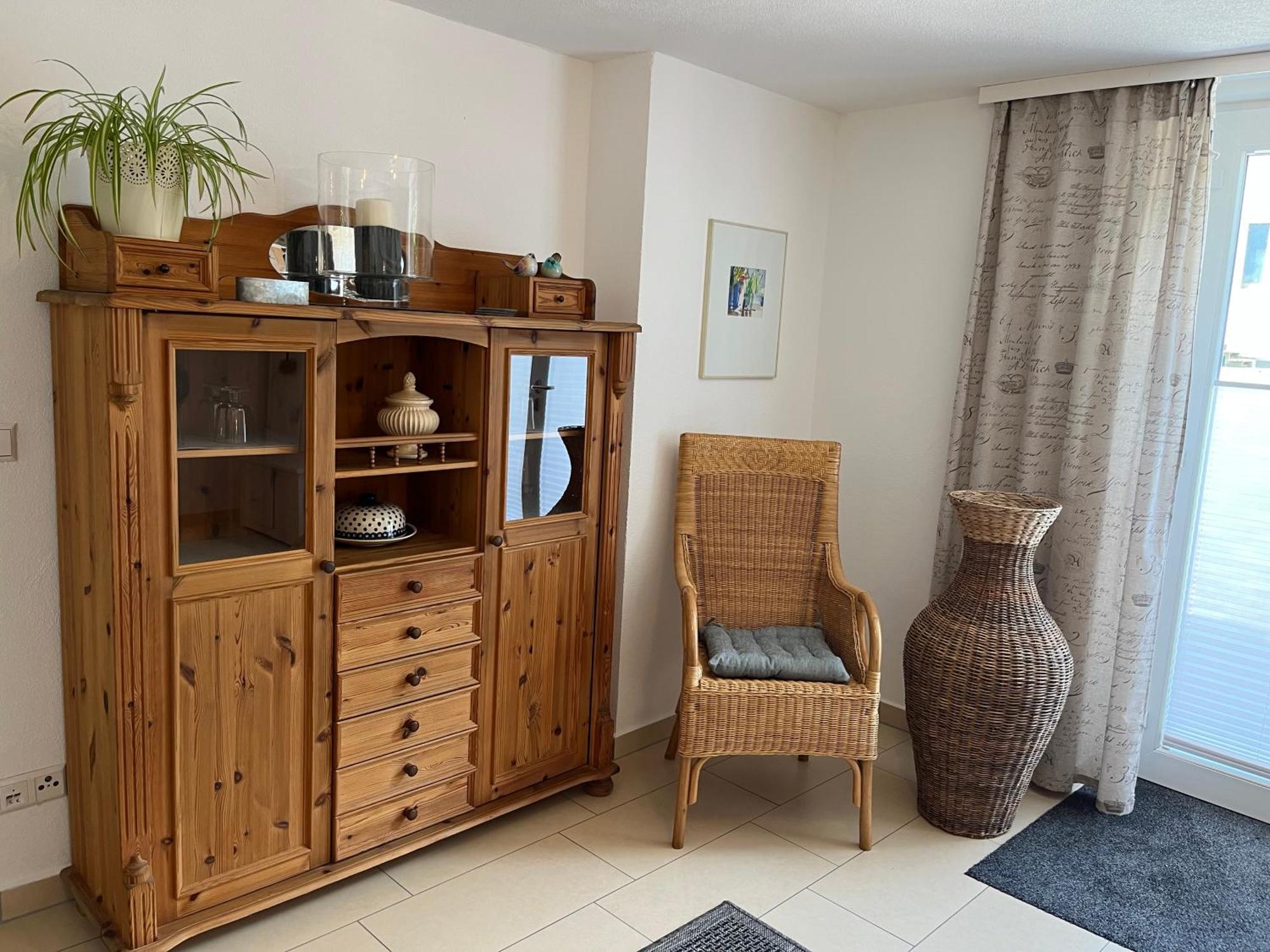 Schoene Ferienwohnung 2,5 Zimmer In Stadtnaehe Mit Eigenem Hofgarten Balingen Exterior photo